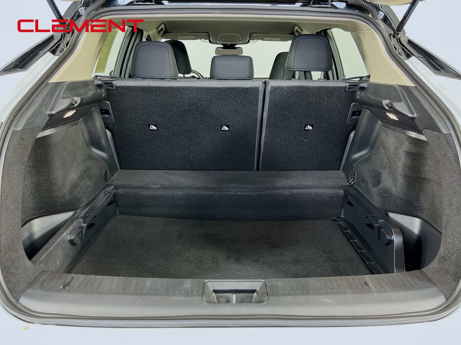 Used 2023 Nissan Ariya FWD image 10