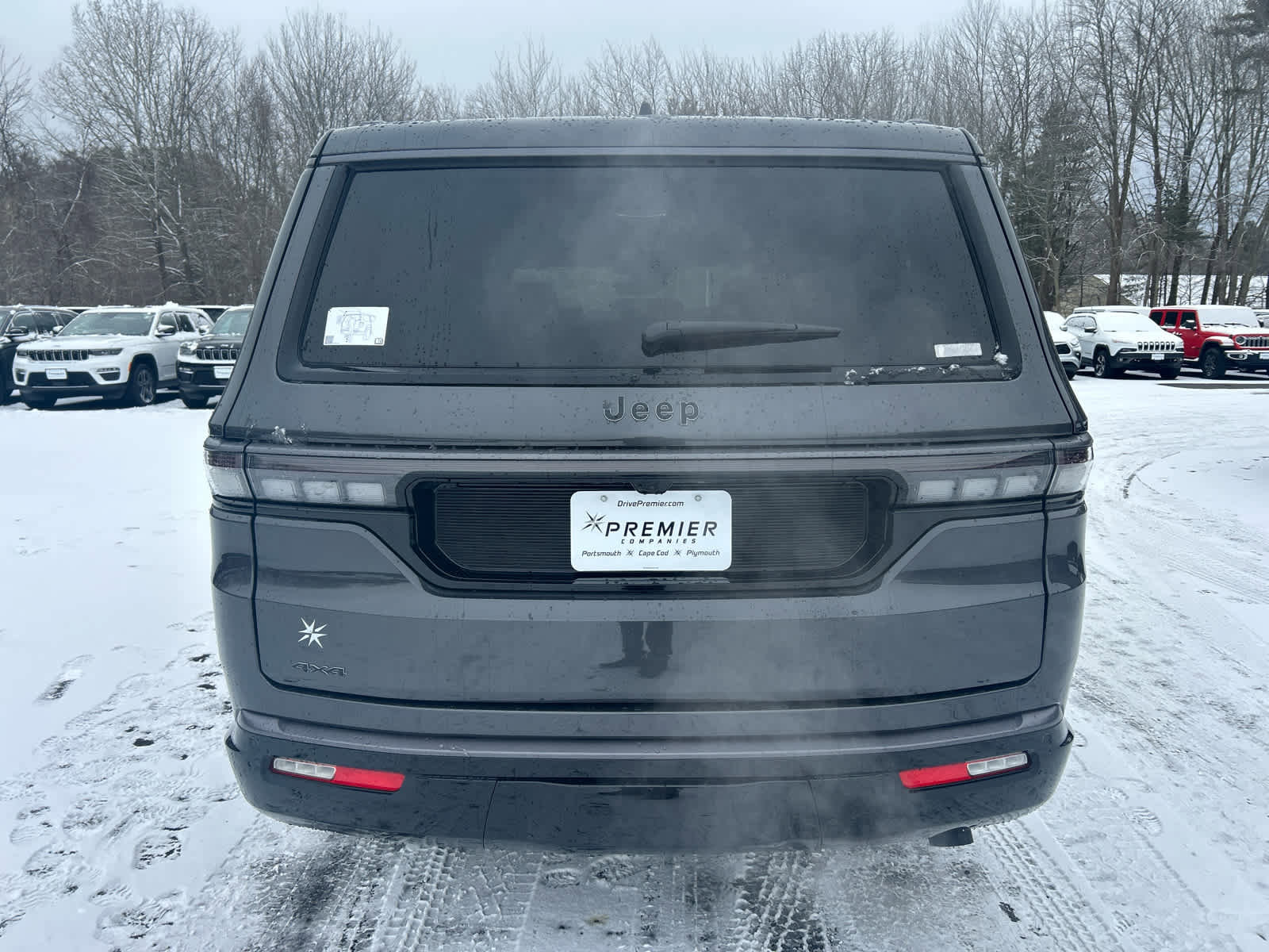 New 2026 Jeep Grand Wagoneer Limited image 7