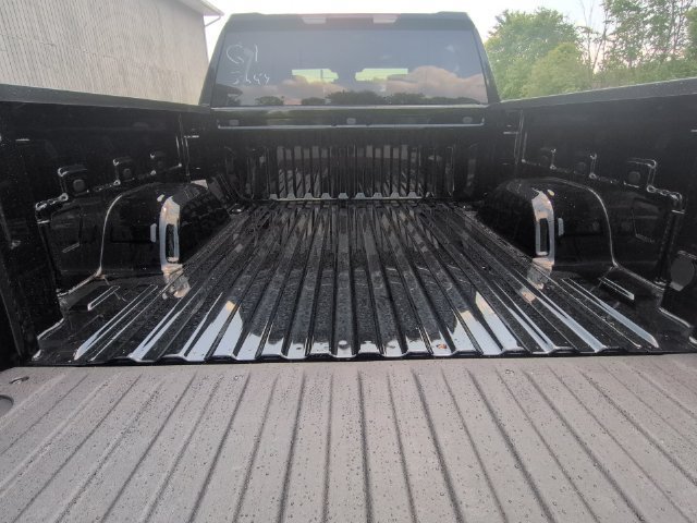 New 2026 Chevrolet Silverado 1500 Custom w/ Turbomax Blackout Package AWD/4WD image 32