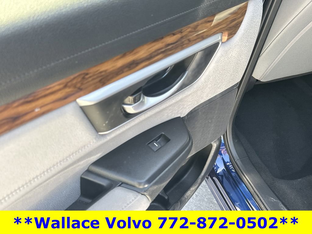 Used 2020 Honda CR-V EX image 14