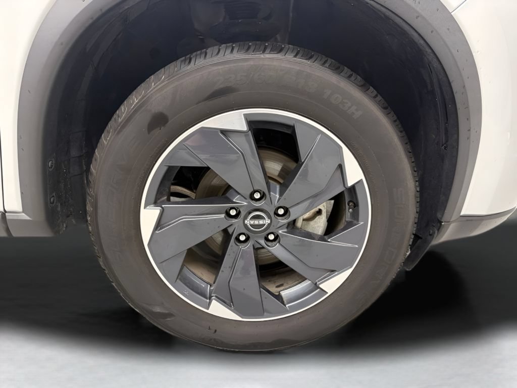 Used 2024 Nissan Rogue SV FWD image 42