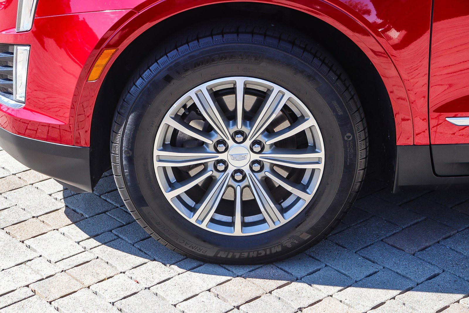 Used 2019 Cadillac XT5 Luxury image 14