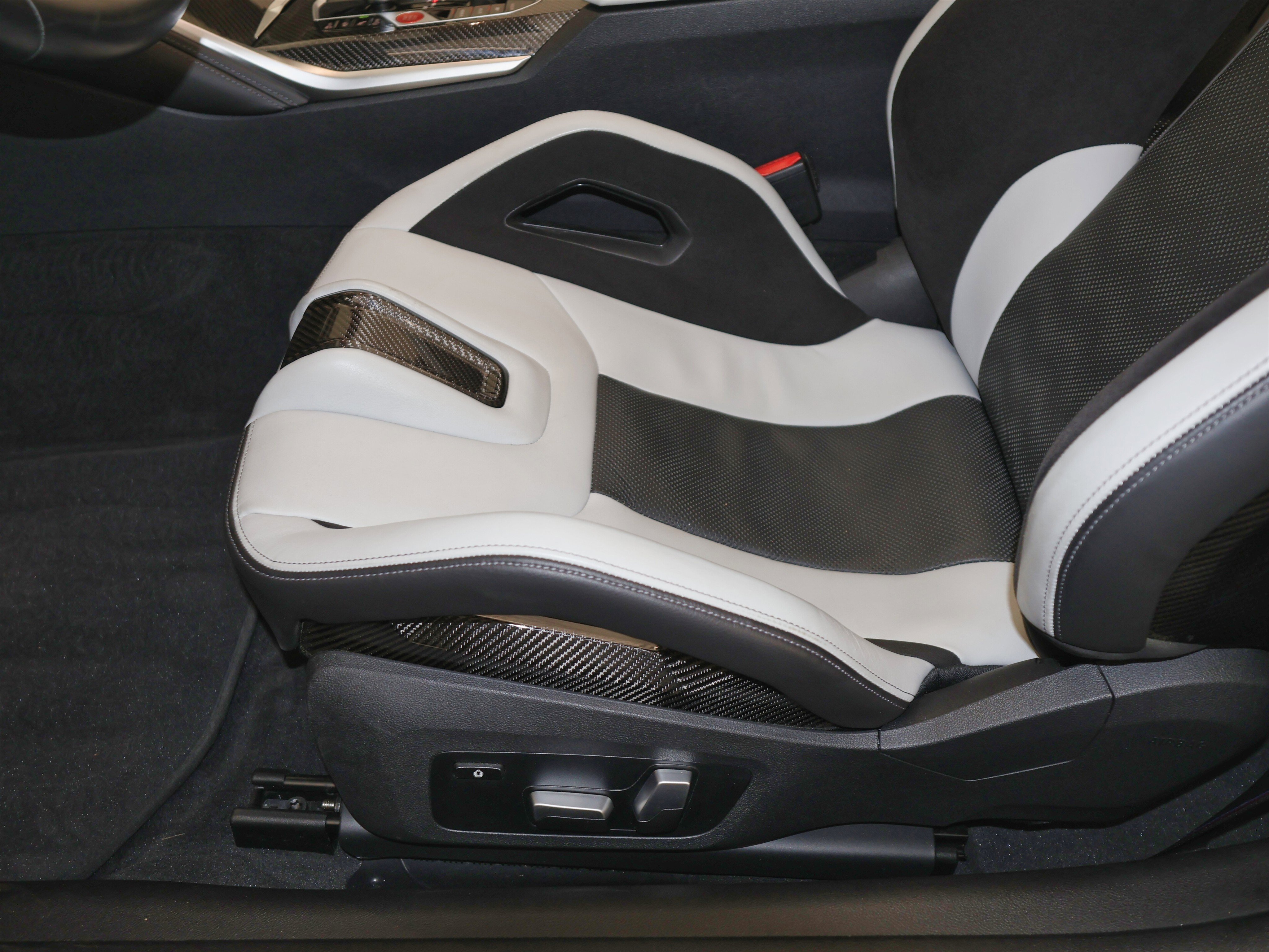 Used 2022 BMW M4 xDrive Competition image 19