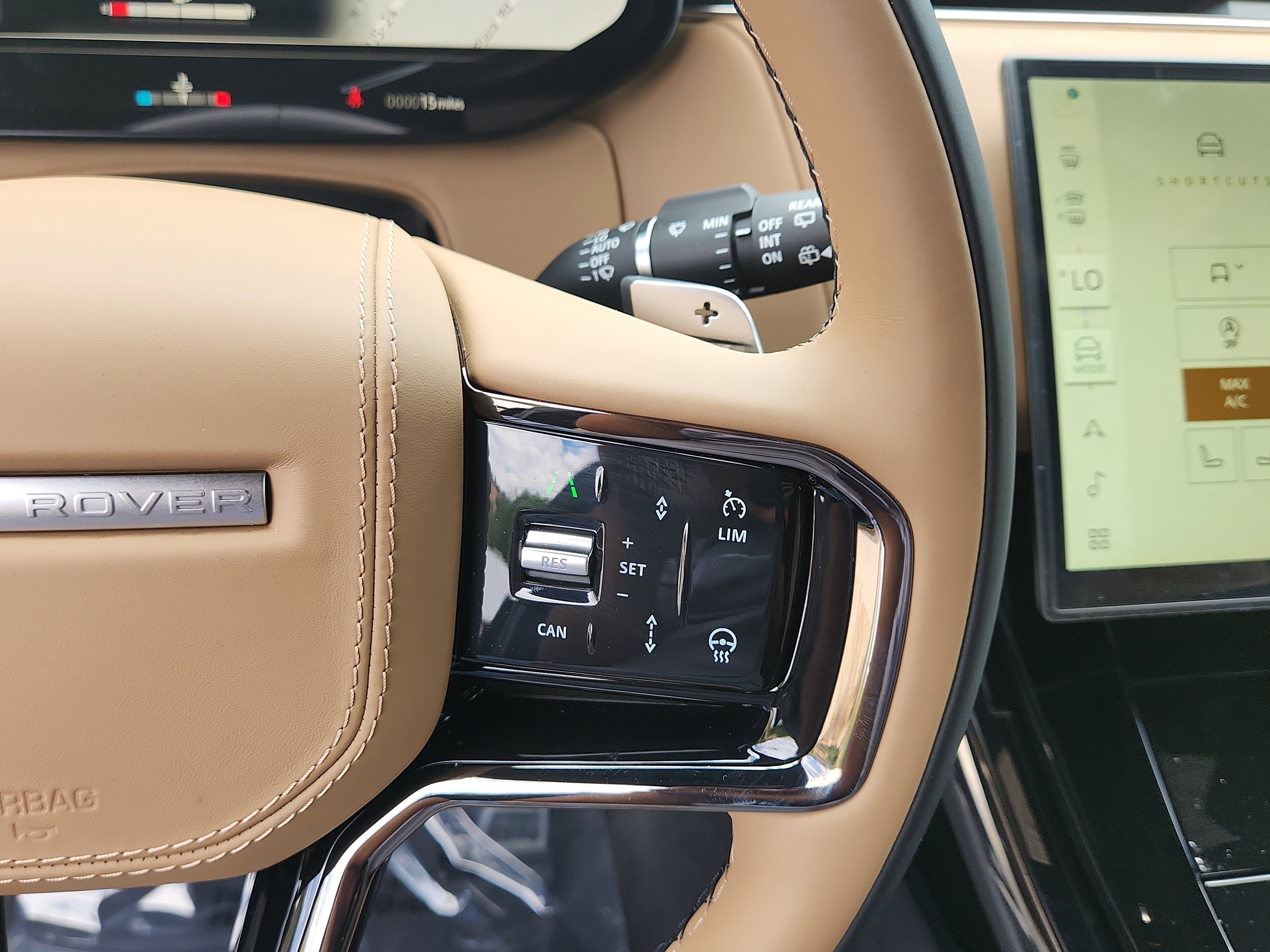New 2025 Land Rover Range Rover Sport Dynamic SE image 25