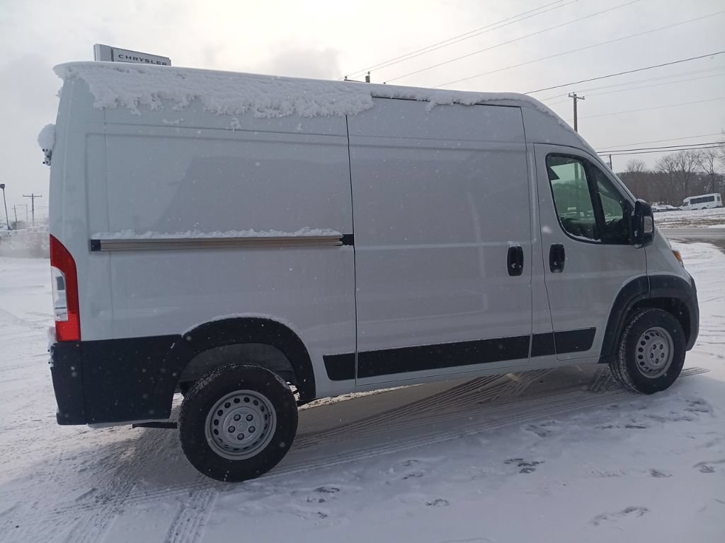 New 2025 RAM ProMaster 3500 w/ Cold Weather Group FWD image 9
