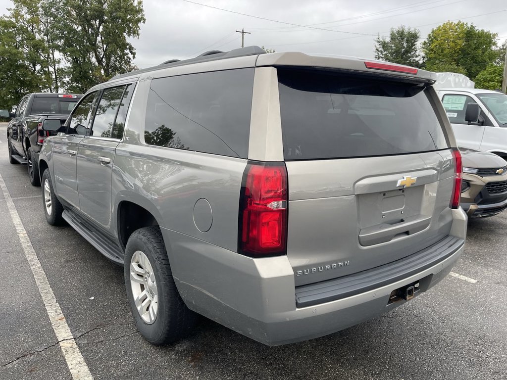 Used 2018 Chevrolet Suburban LT AWD/4WD image 11