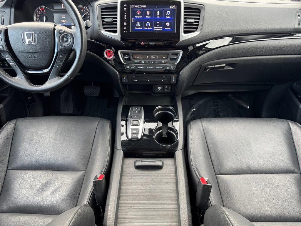 Used 2018 Honda Pilot Touring image 26