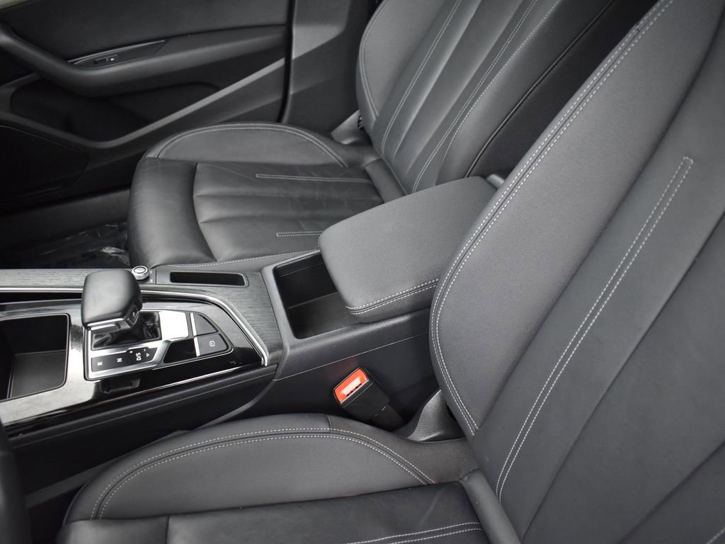 Used 2020 Audi A4 2.0T Premium w/ Convenience Package image 14