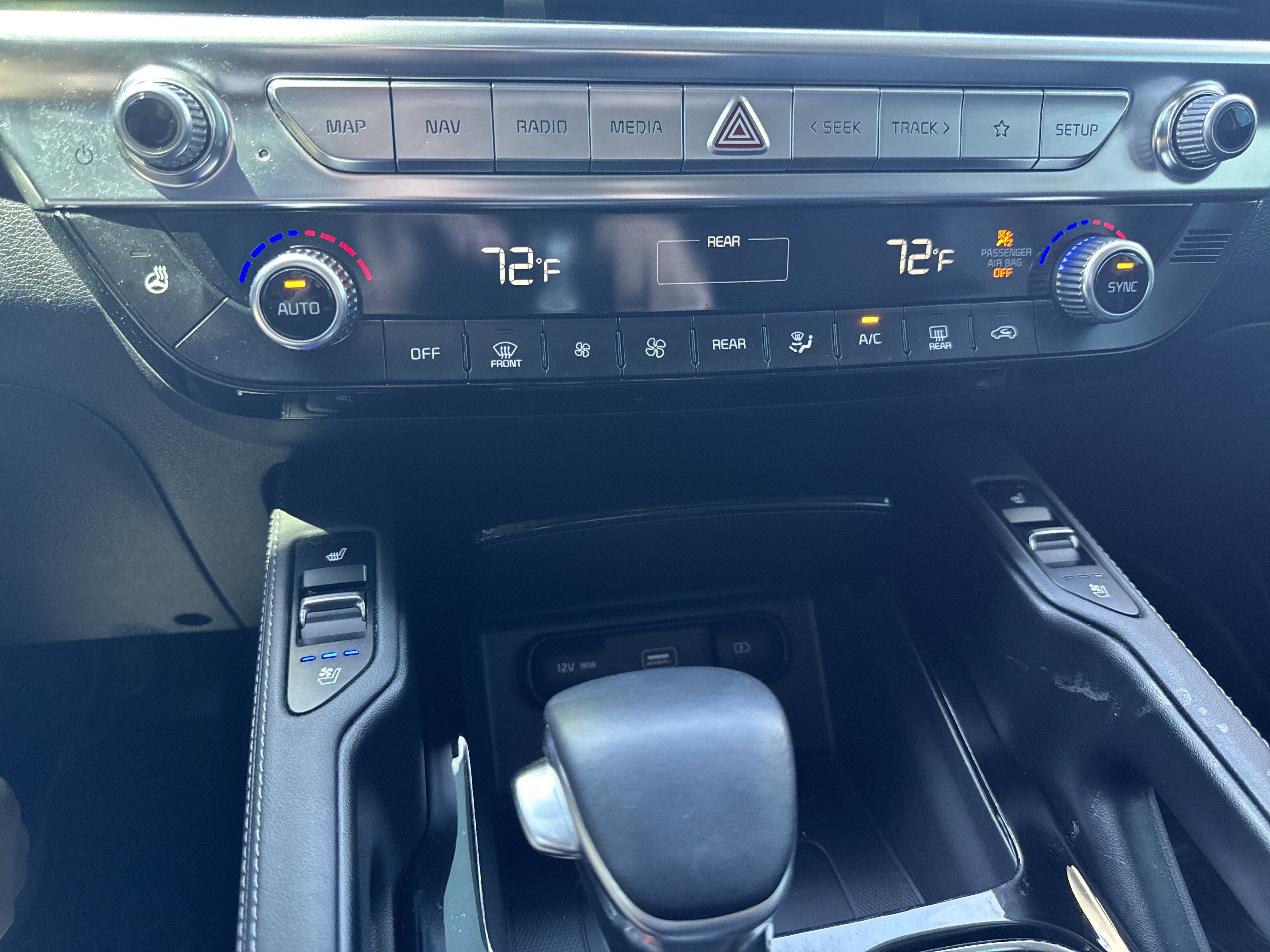 Used 2022 Kia Telluride EX w/ EX Premium Package AWD/4WD image 34