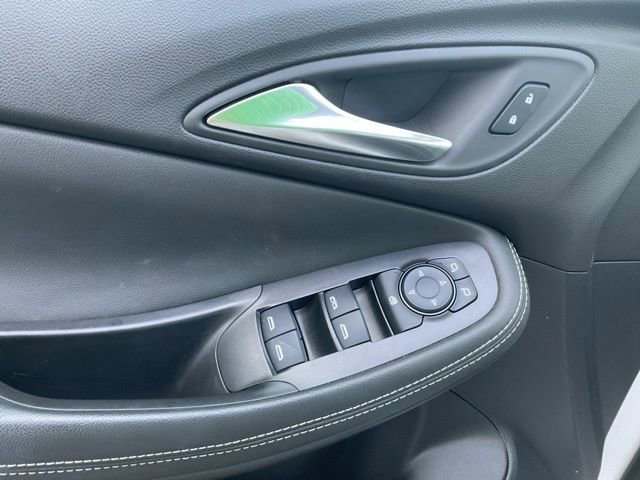 Used 2025 Buick Encore GX Preferred image 23