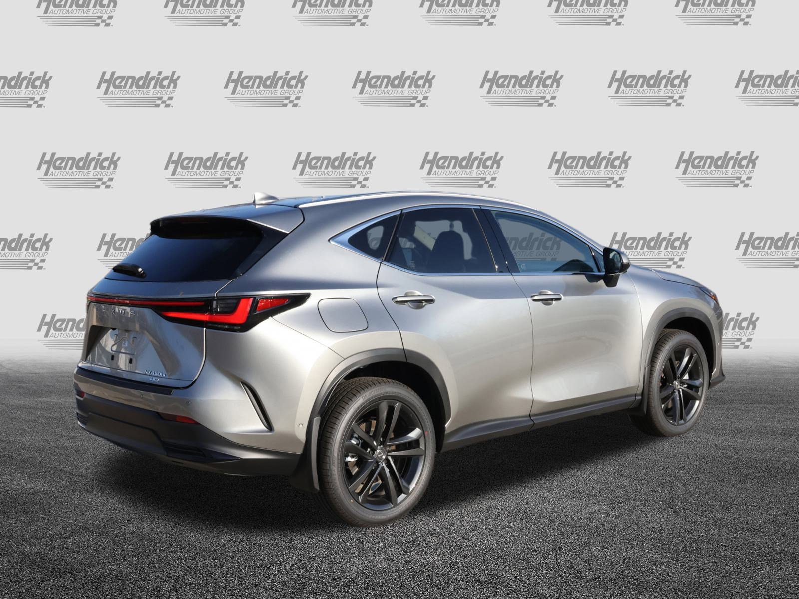 Certified 2025 Lexus NX 450h+ AWD w/ Luxury Package image 9