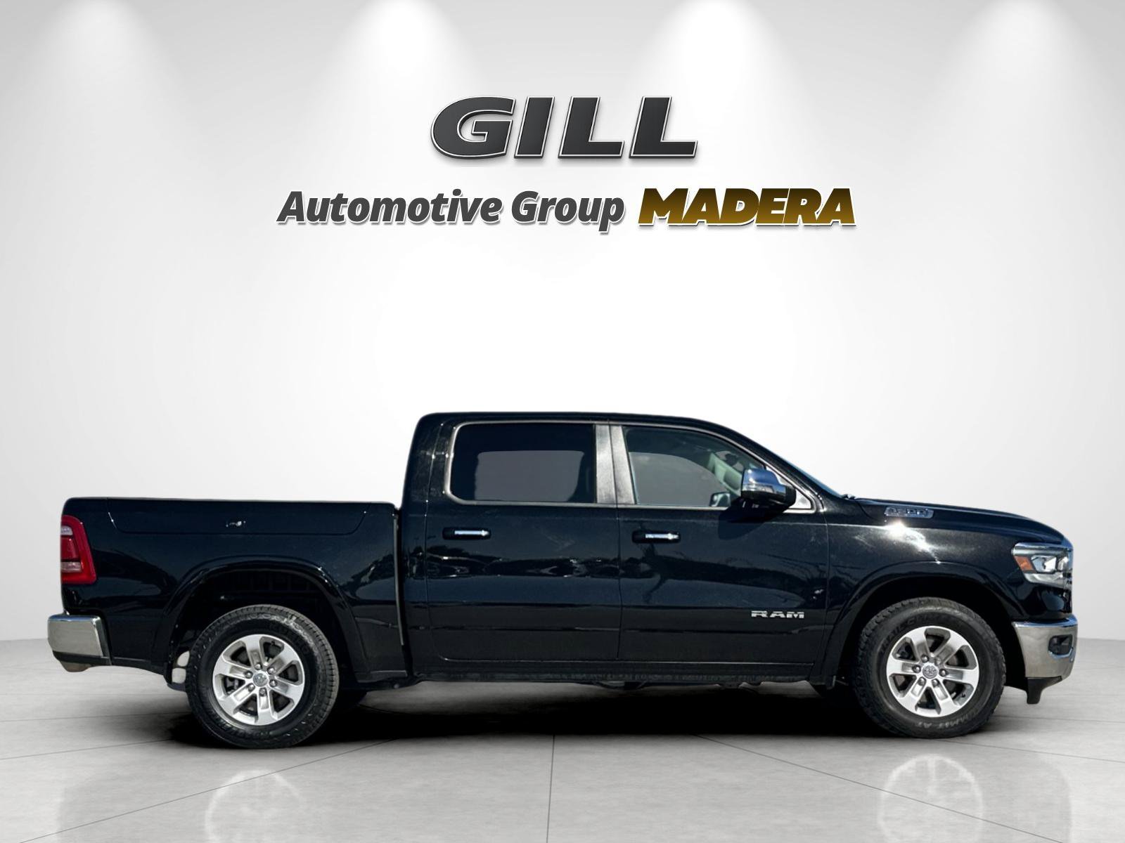 Used 2022 RAM 1500 Laramie RWD image 2