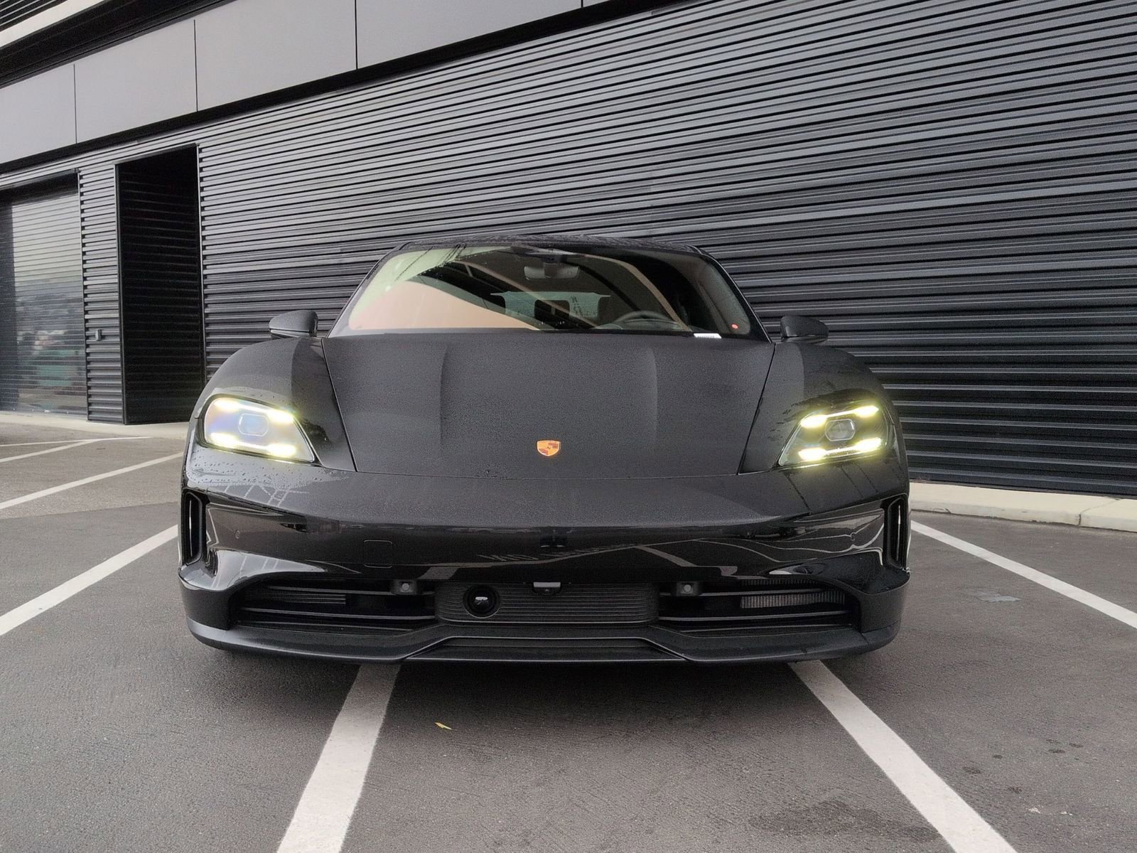 New 2026 Porsche Taycan image 6