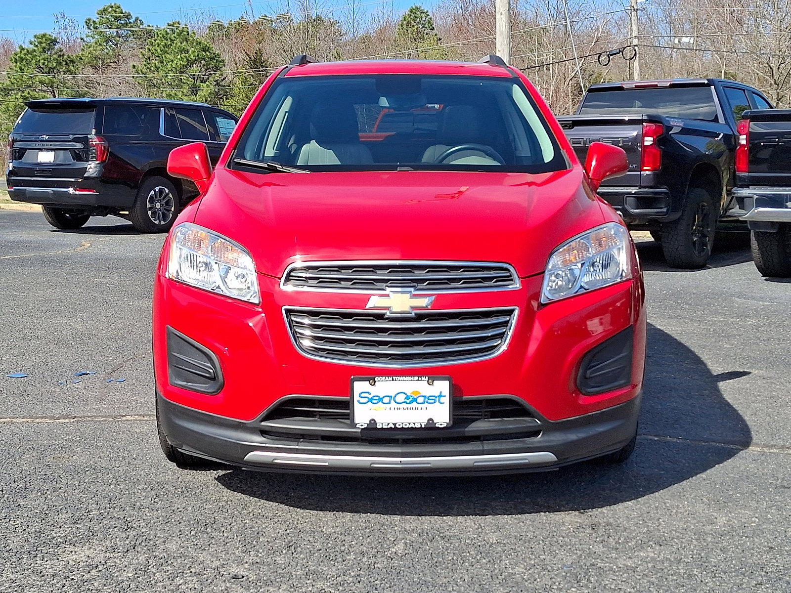 Used 2016 Chevrolet Trax LT w/ LT Sun and Sound Package image 2