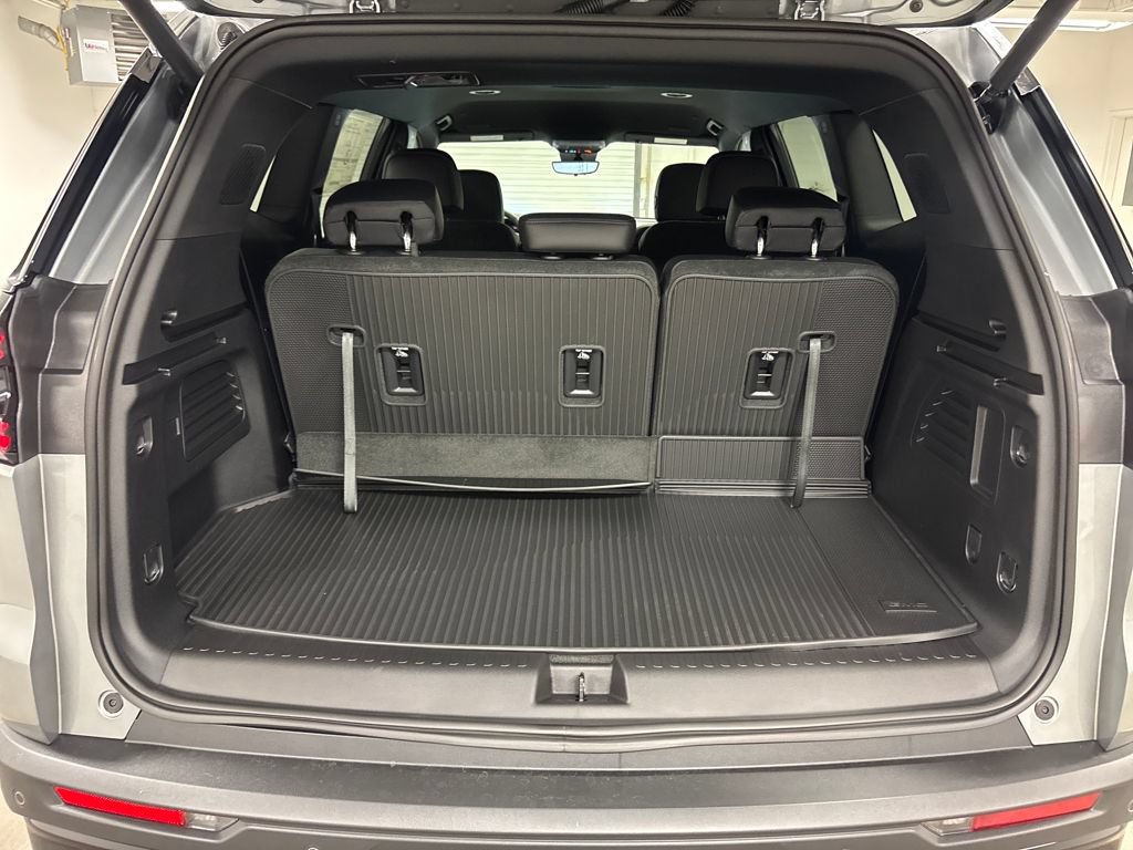 New 2026 GMC Acadia Elevation w/ Black Edition AWD/4WD image 17