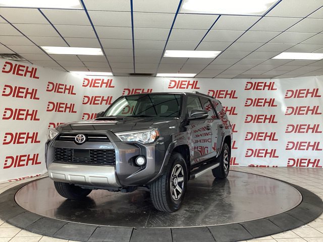 Used 2020 Toyota 4Runner TRD Off-Road Premium w/ Moonroof Package AWD/4WD image 3