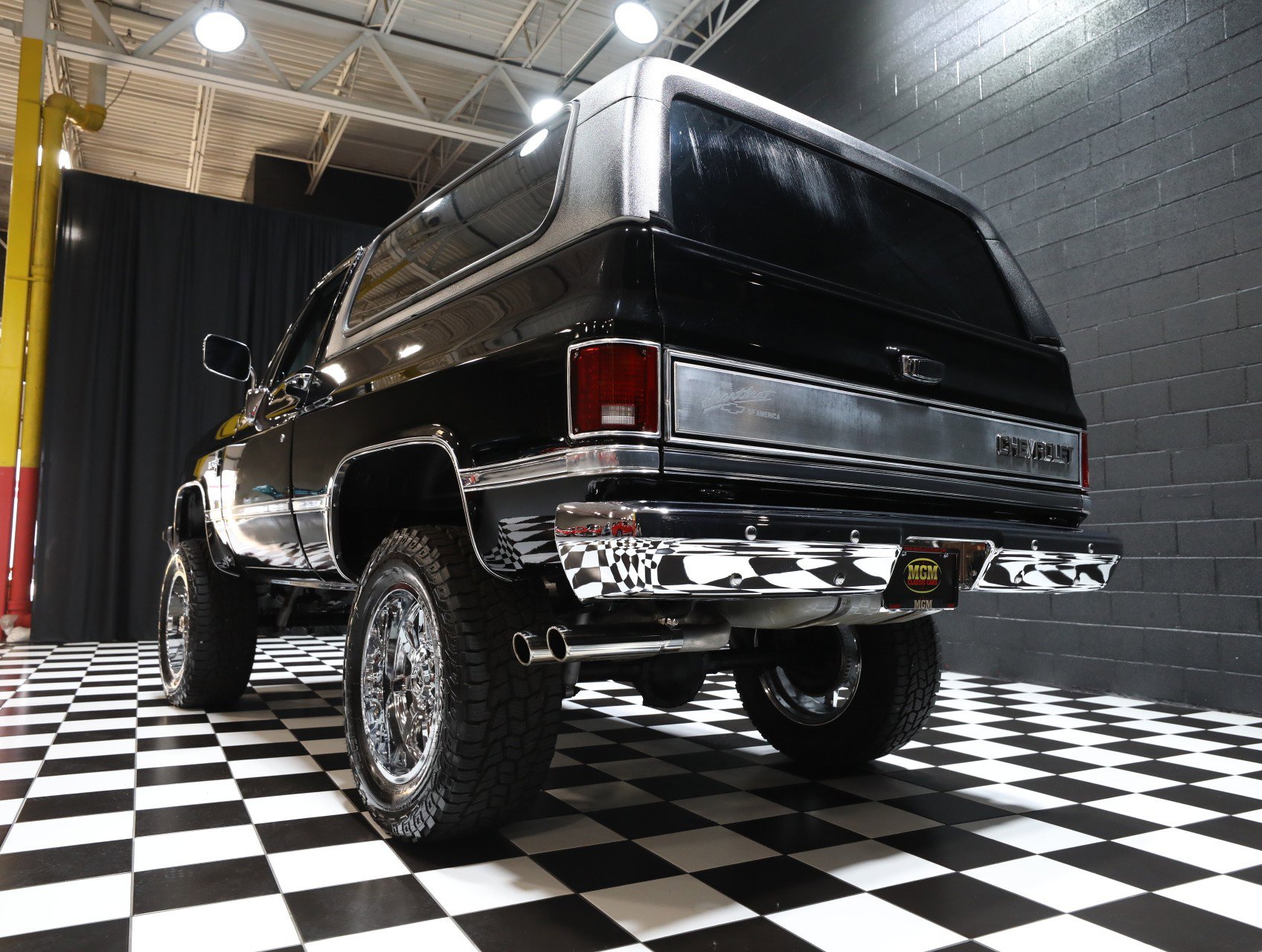 Used 1987 Chevrolet Blazer 4WD image 24