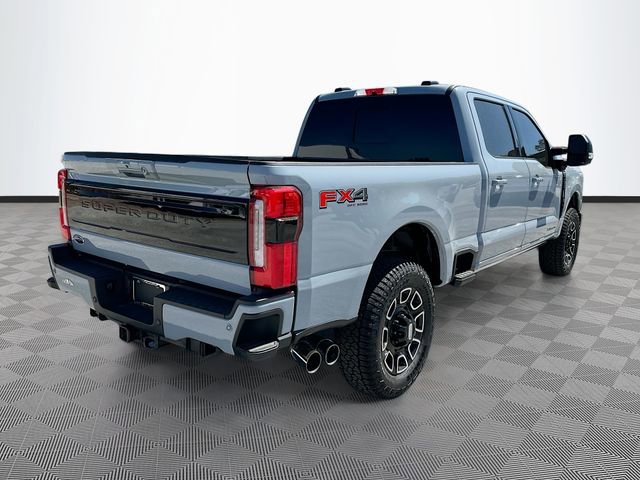Used 2025 Ford F250 Platinum w/ FX4 Off-Road Package image 5