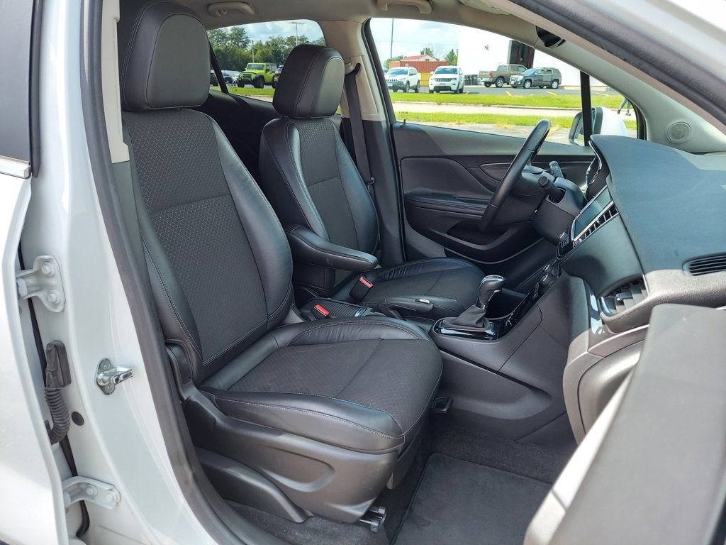 Used 2017 Buick Encore Preferred image 21