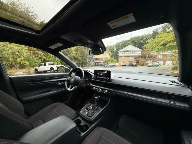 Used 2024 Honda CR-V Sport image 30