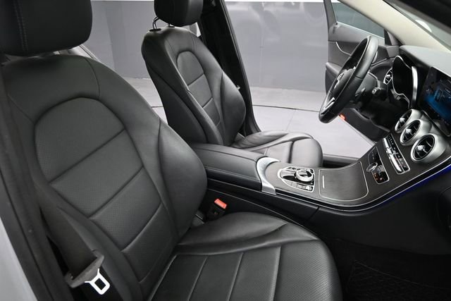 Used 2020 Mercedes-Benz C 300 Sedan image 22