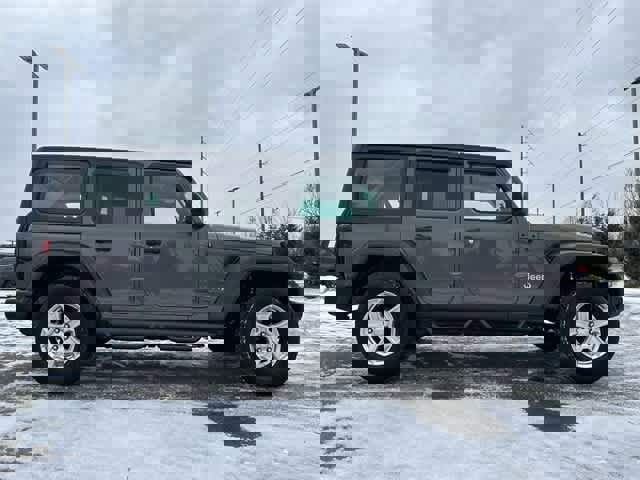 Used 2020 Jeep Wrangler Unlimited Sport S image 3