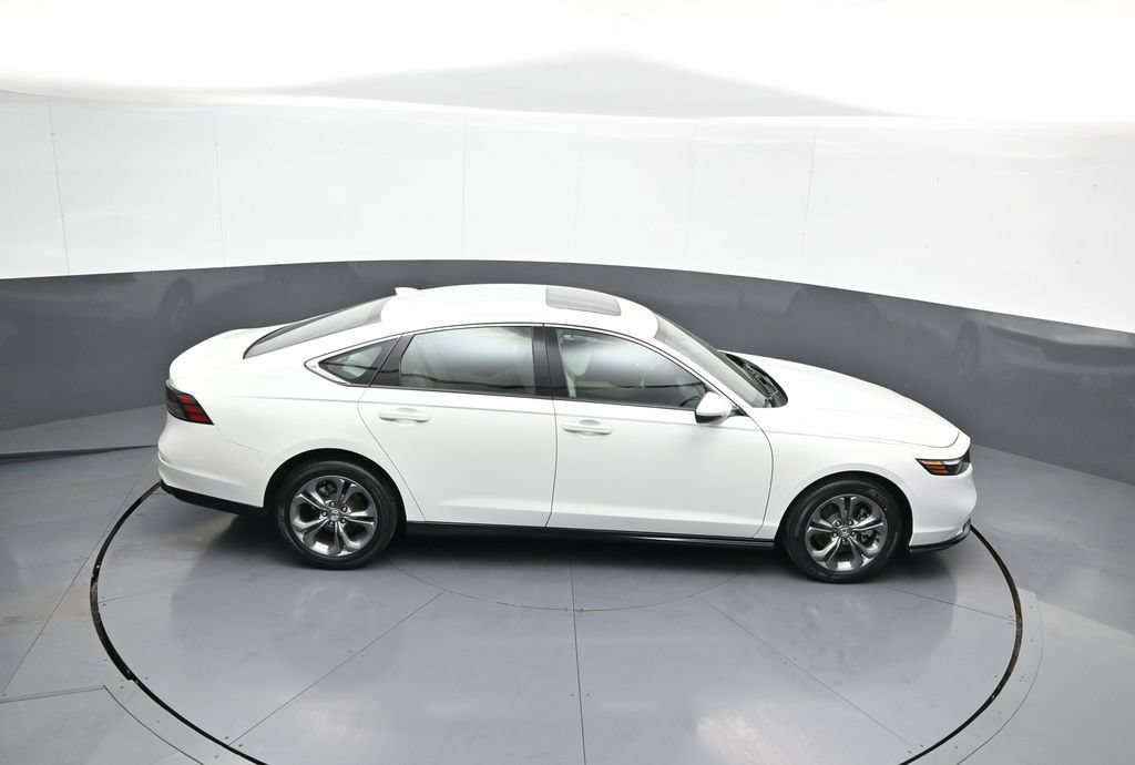 Certified 2024 Honda Accord EX-L image 36