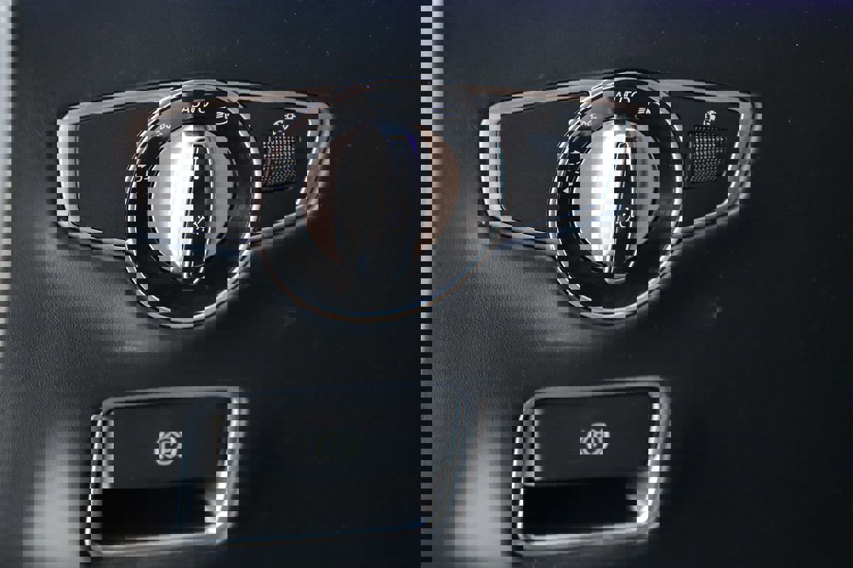 Used 2018 Mercedes-Benz S 560 4MATIC Sedan image 70