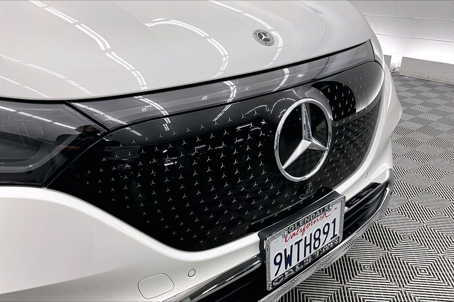 Used 2026 Mercedes-Benz EQE 320 4MATIC SUV image 28
