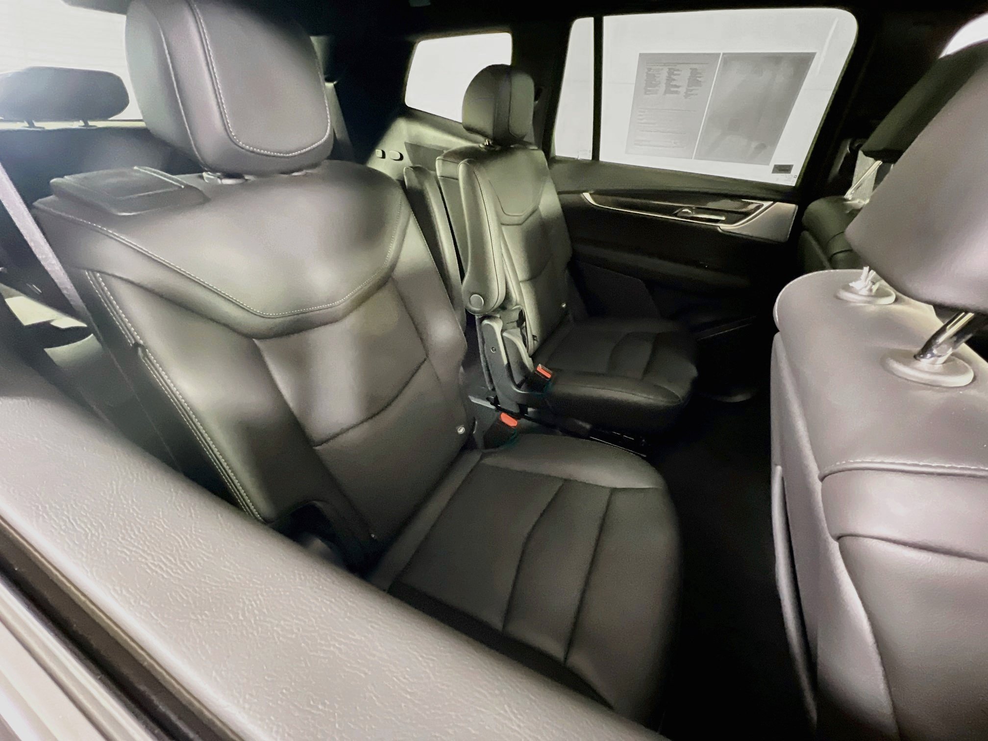 Used 2025 Cadillac XT6 Sport AWD/4WD image 28