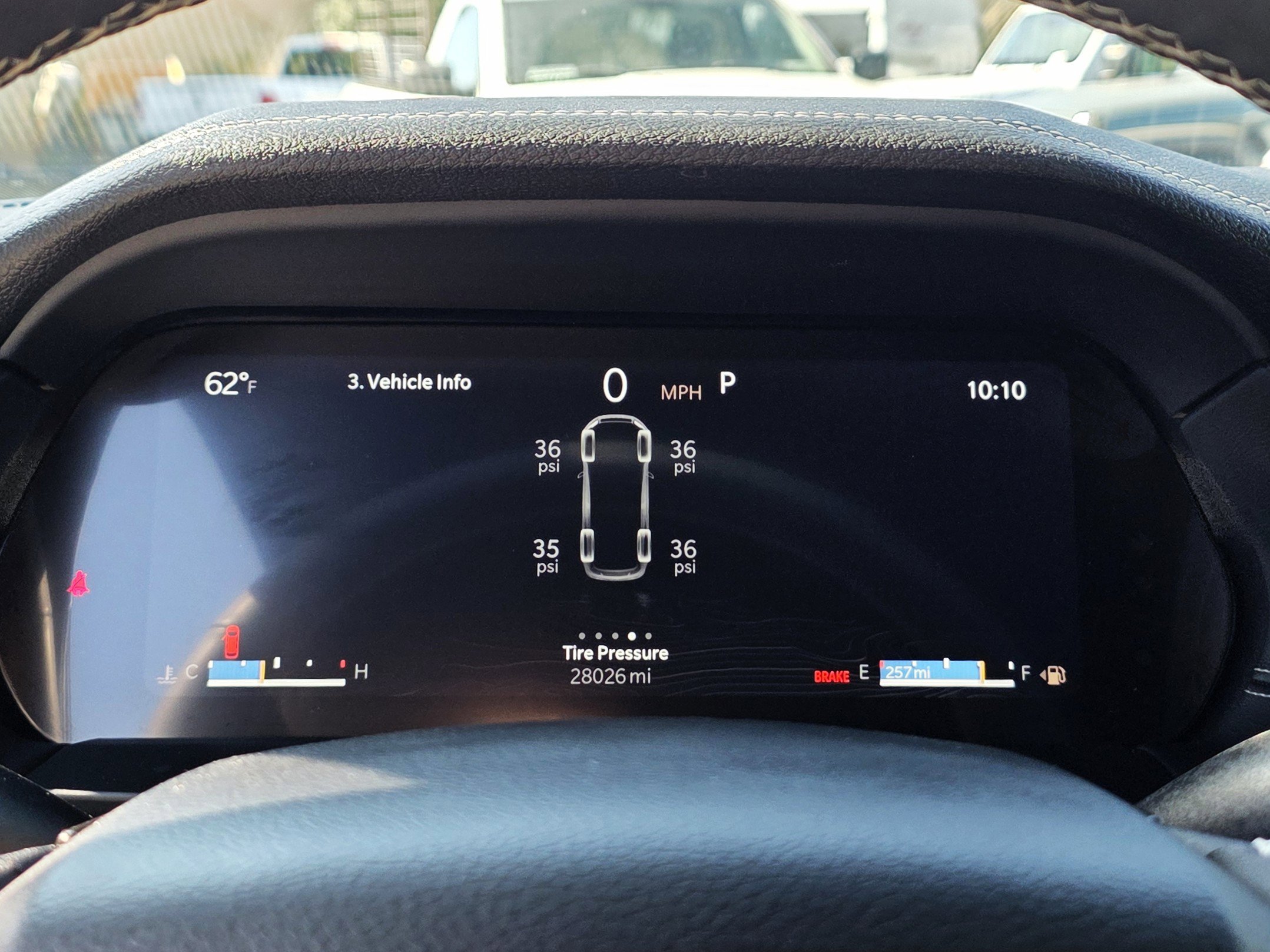 Certified 2024 Jeep Grand Cherokee L Limited w/ Luxury Tech Group II image 12