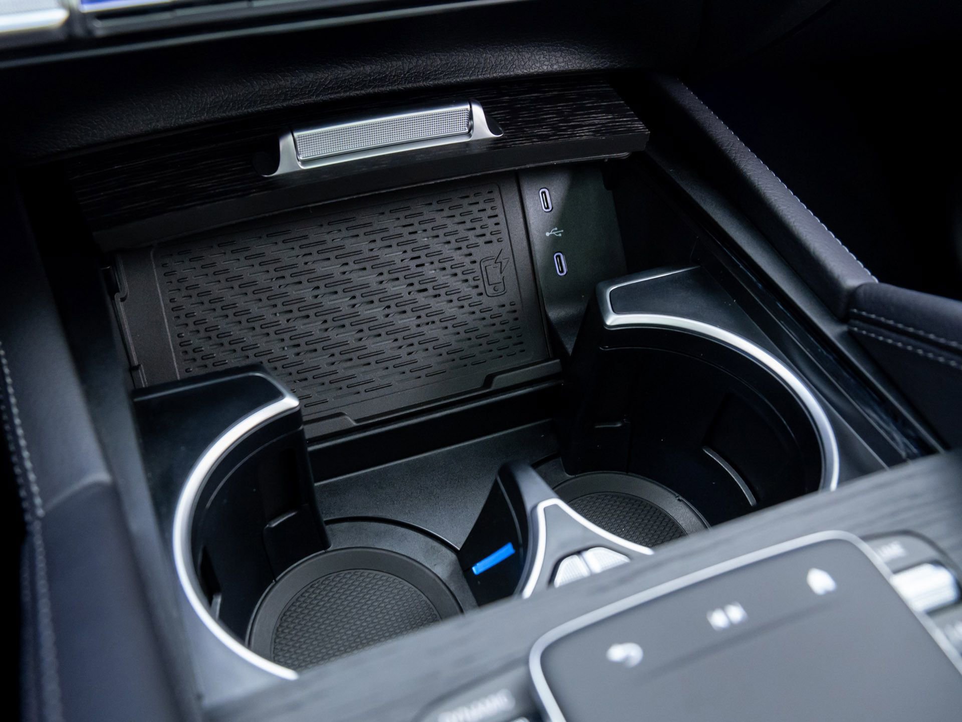 New 2026 Mercedes-Benz GLE 450 4MATIC image 32