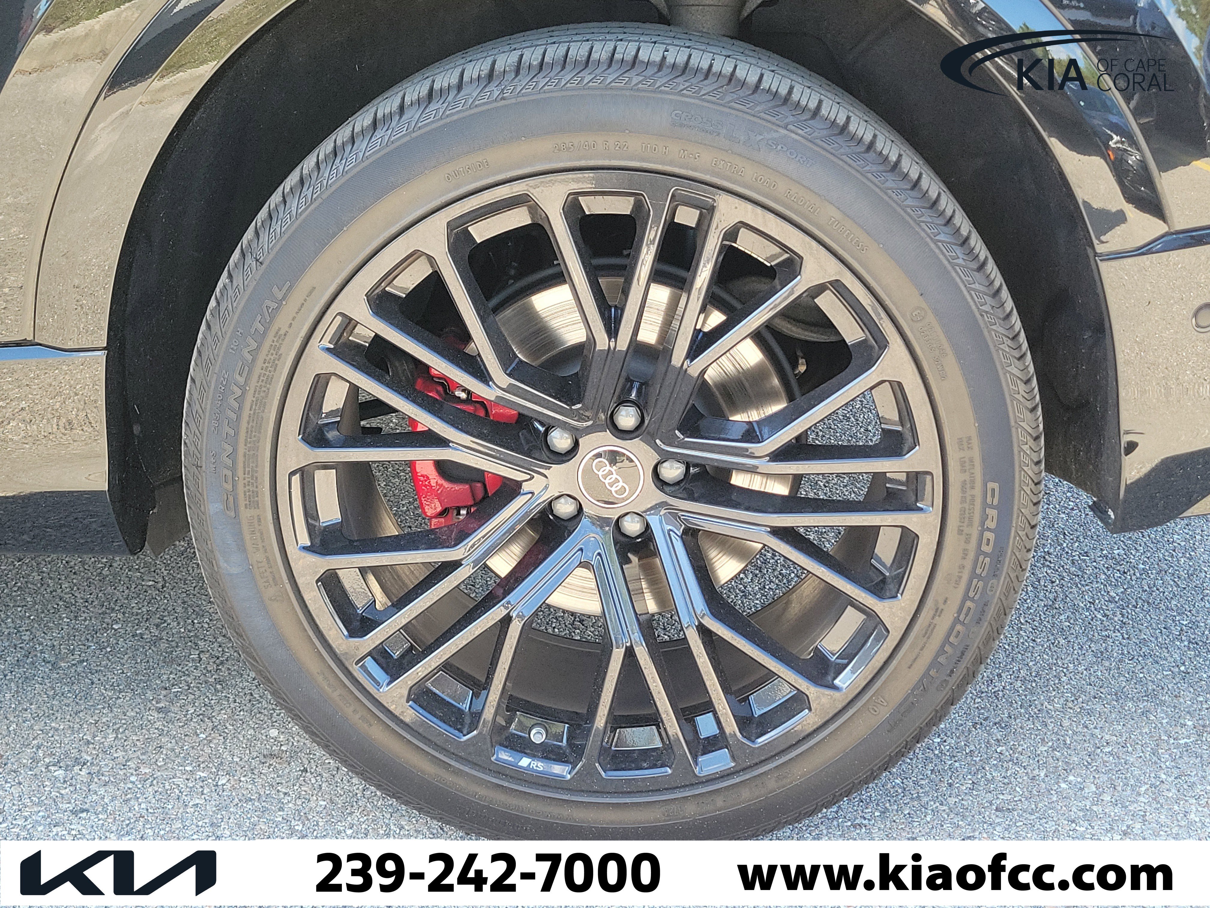 Used 2025 Audi SQ8 Prestige AWD/4WD image 7