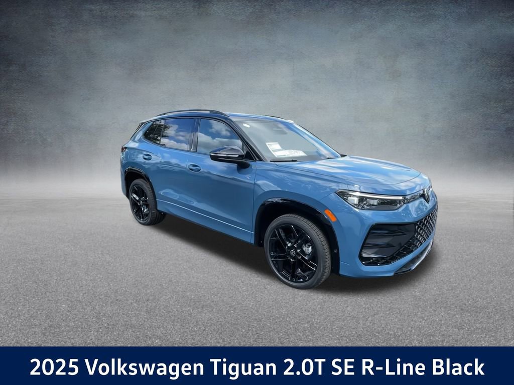 New 2025 Volkswagen Tiguan SE R-Line image 2