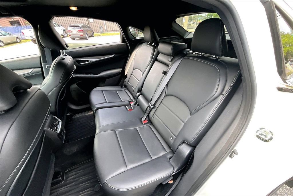 Used 2023 INFINITI QX55 Sensory w/ Lighting Package AWD/4WD image 19