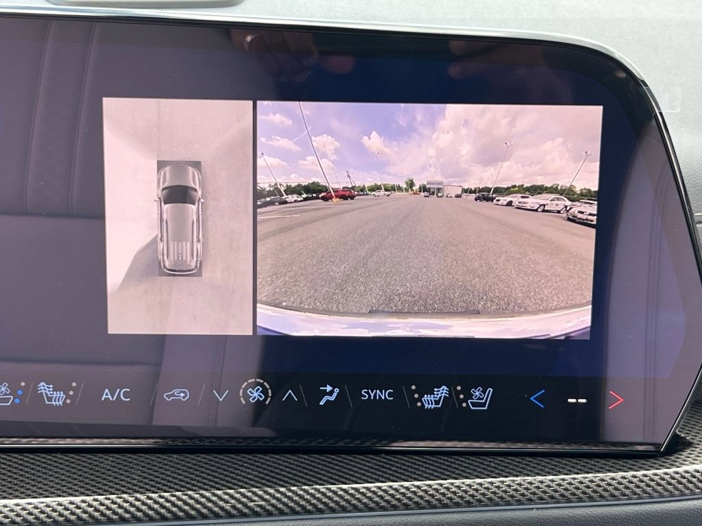 New 2026 Chevrolet Traverse High Country image 21