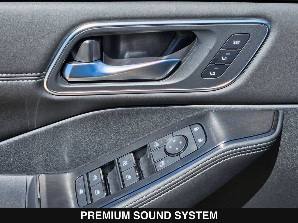 New 2026 Nissan Rogue Platinum AWD/4WD image 15