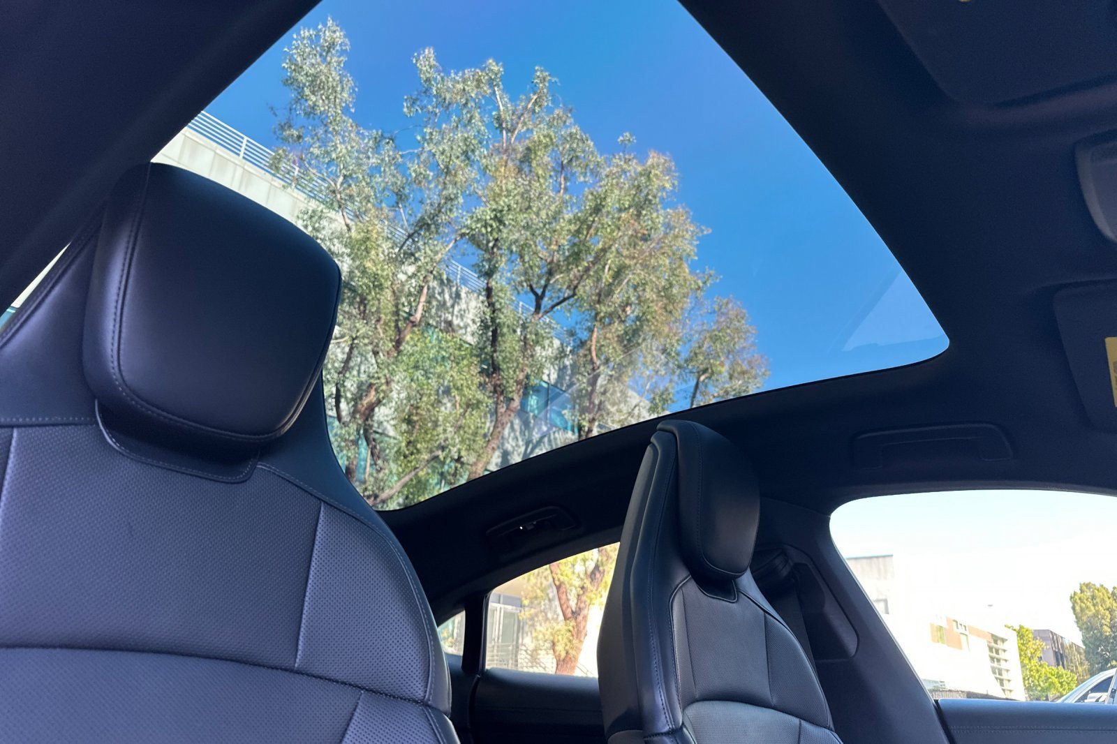 Used 2023 Porsche Taycan w/ Premium Package RWD image 15