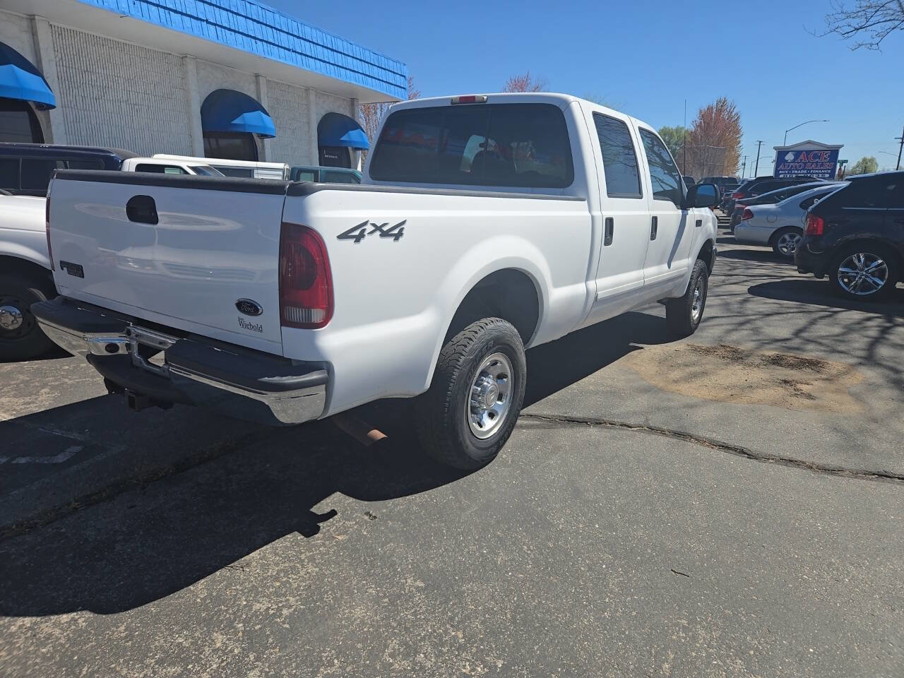 Used 2003 Ford F250 XLT image 9