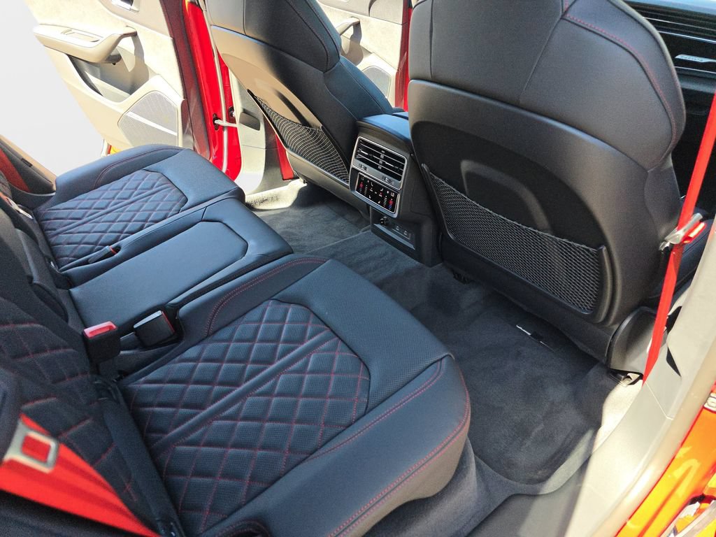 New 2026 Audi SQ8 Prestige AWD/4WD image 11