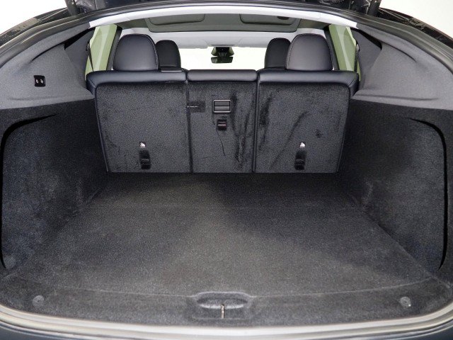 Used 2026 Tesla Model Y Long Range RWD image 52