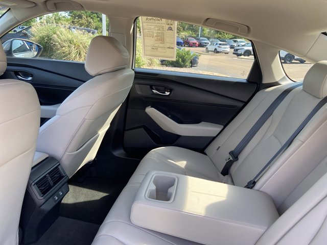 Used 2025 Honda Accord EX-L image 17