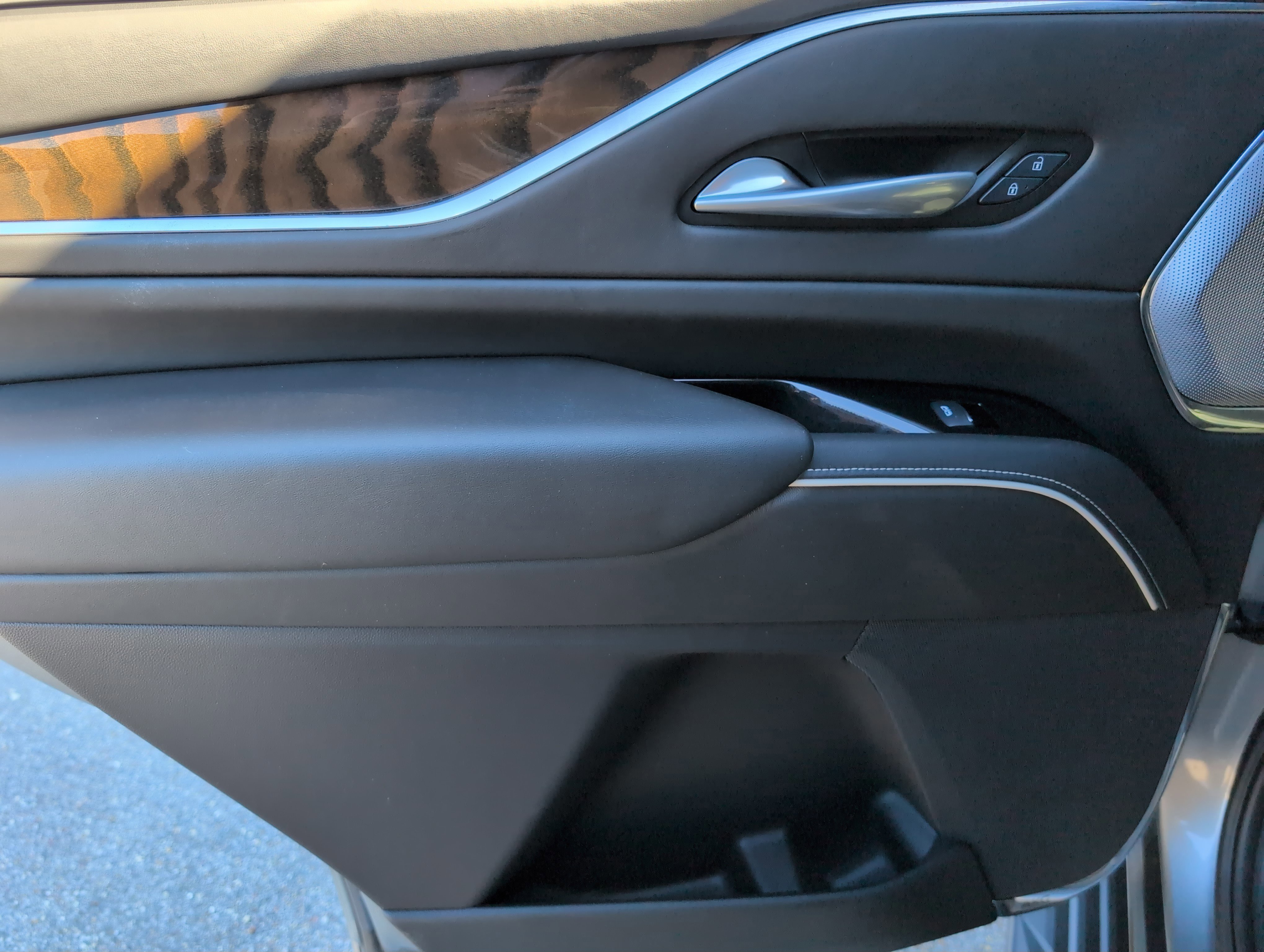 Certified 2024 Cadillac Escalade Sport Platinum image 34