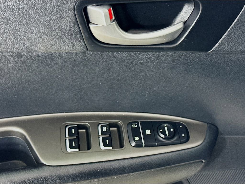 Used 2019 Kia Optima LX FWD image 21