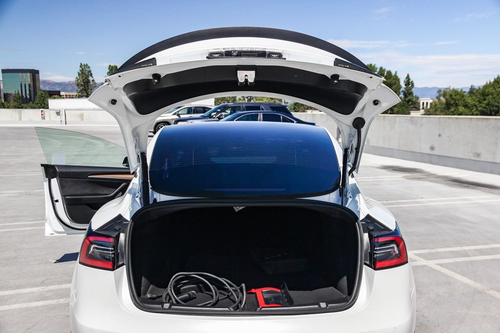 Used 2022 Tesla Model 3 Long Range AWD/4WD image 24