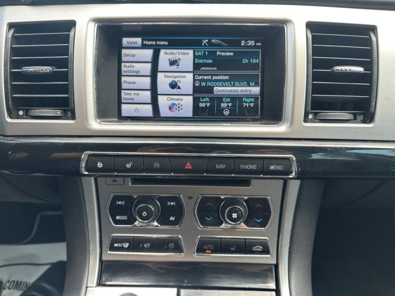 Used 2013 Jaguar XF 3.0 AWD/4WD image 23