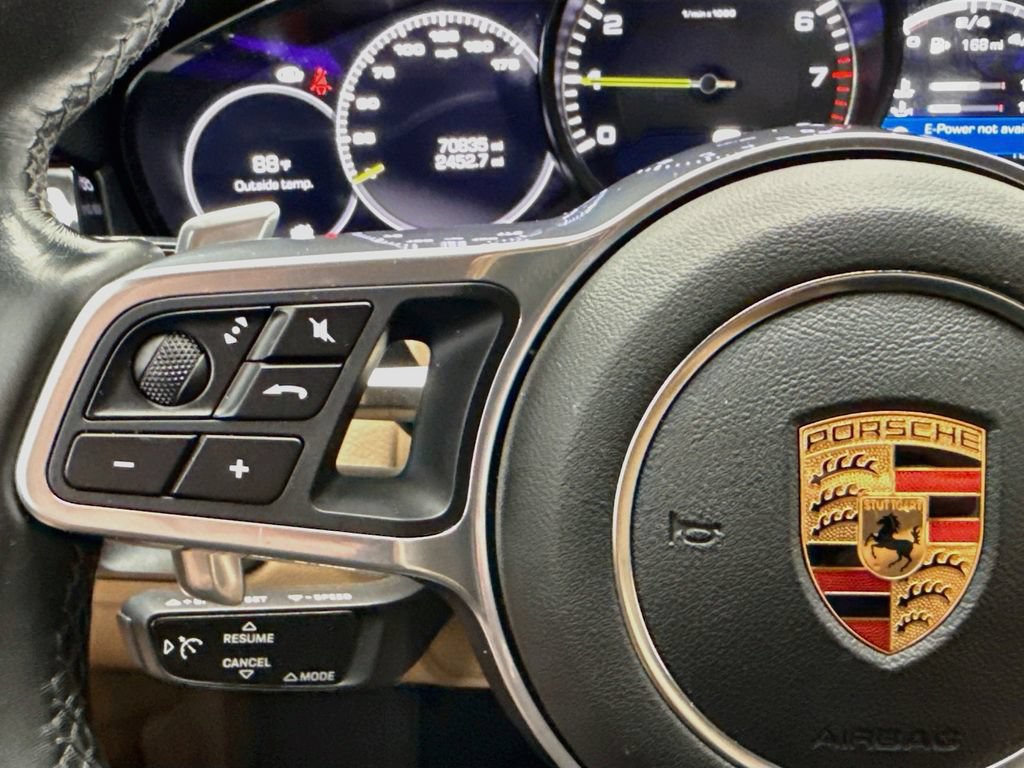 Used 2019 Porsche Cayenne E-Hybrid AWD/4WD image 11
