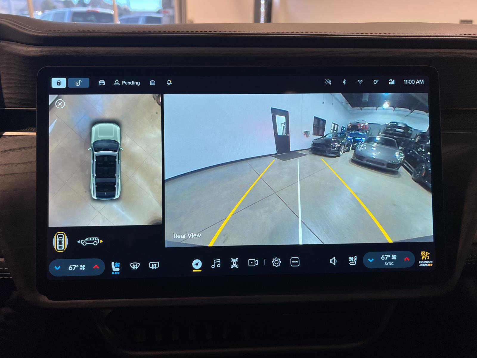 Used 2023 Rivian R1S Launch Edition image 17