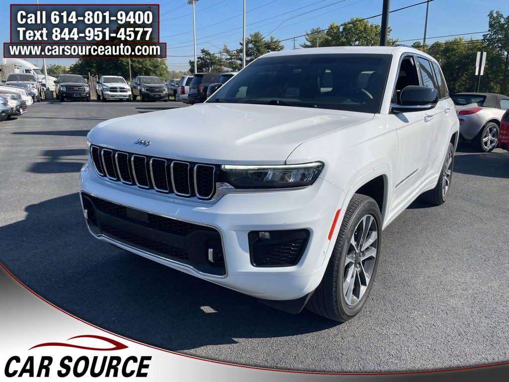 Used 2023 Jeep Grand Cherokee Overland w/ Luxury Tech Group IV image 2