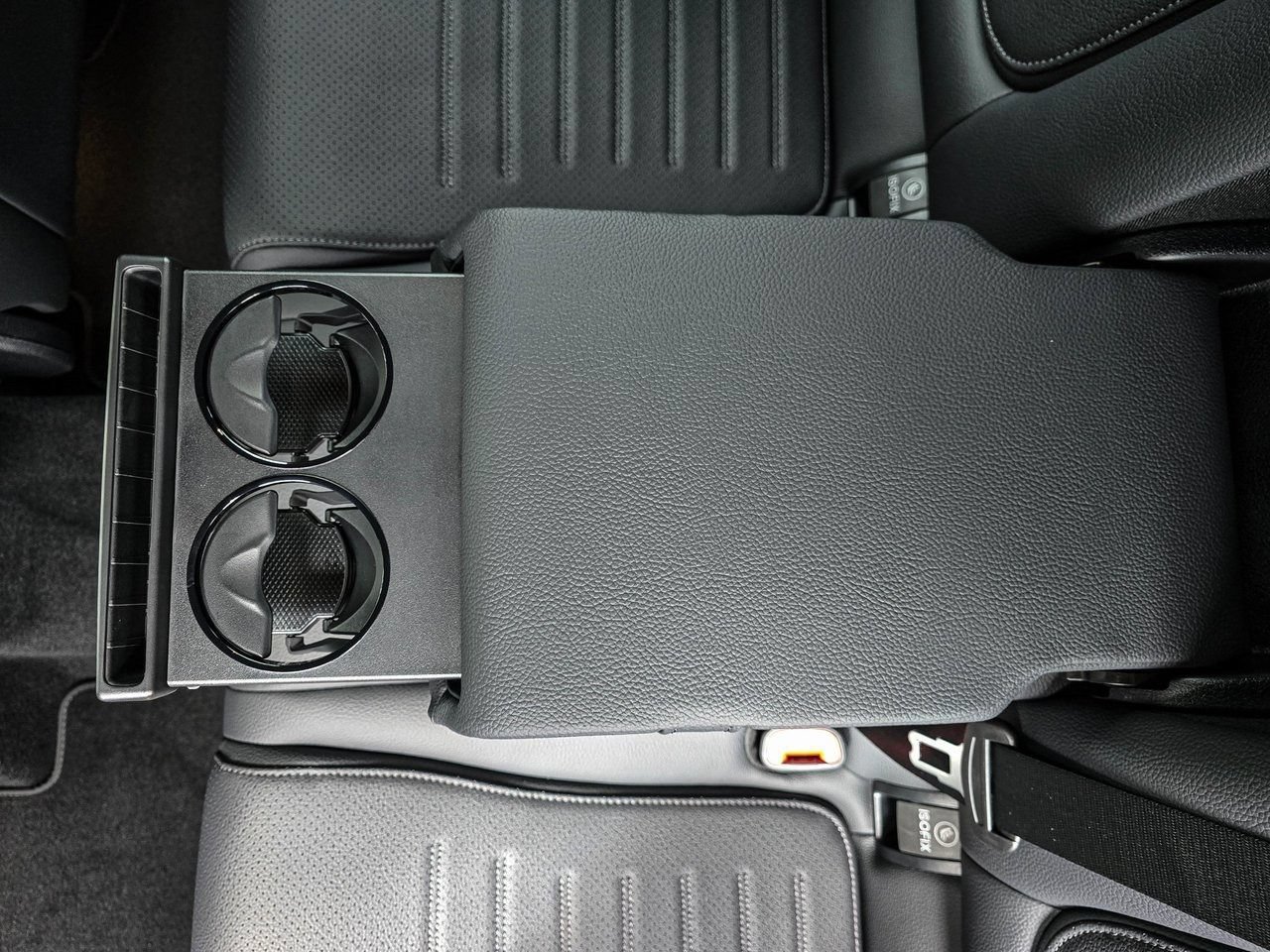 New 2026 Mercedes-Benz GLC 300 4MATIC image 28